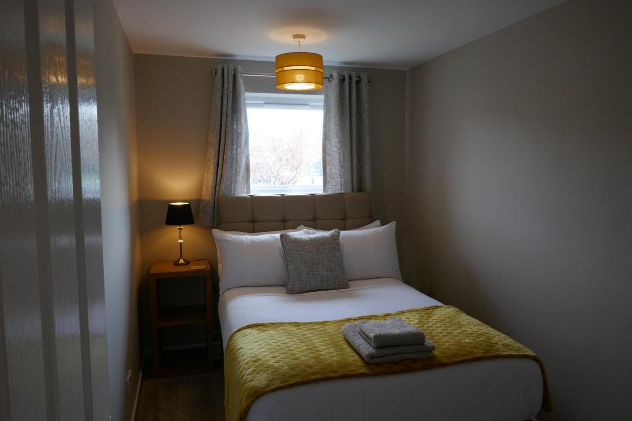 2 Bedroom House Walking Distance To City Centre With Free Parking York Kültér fotó
