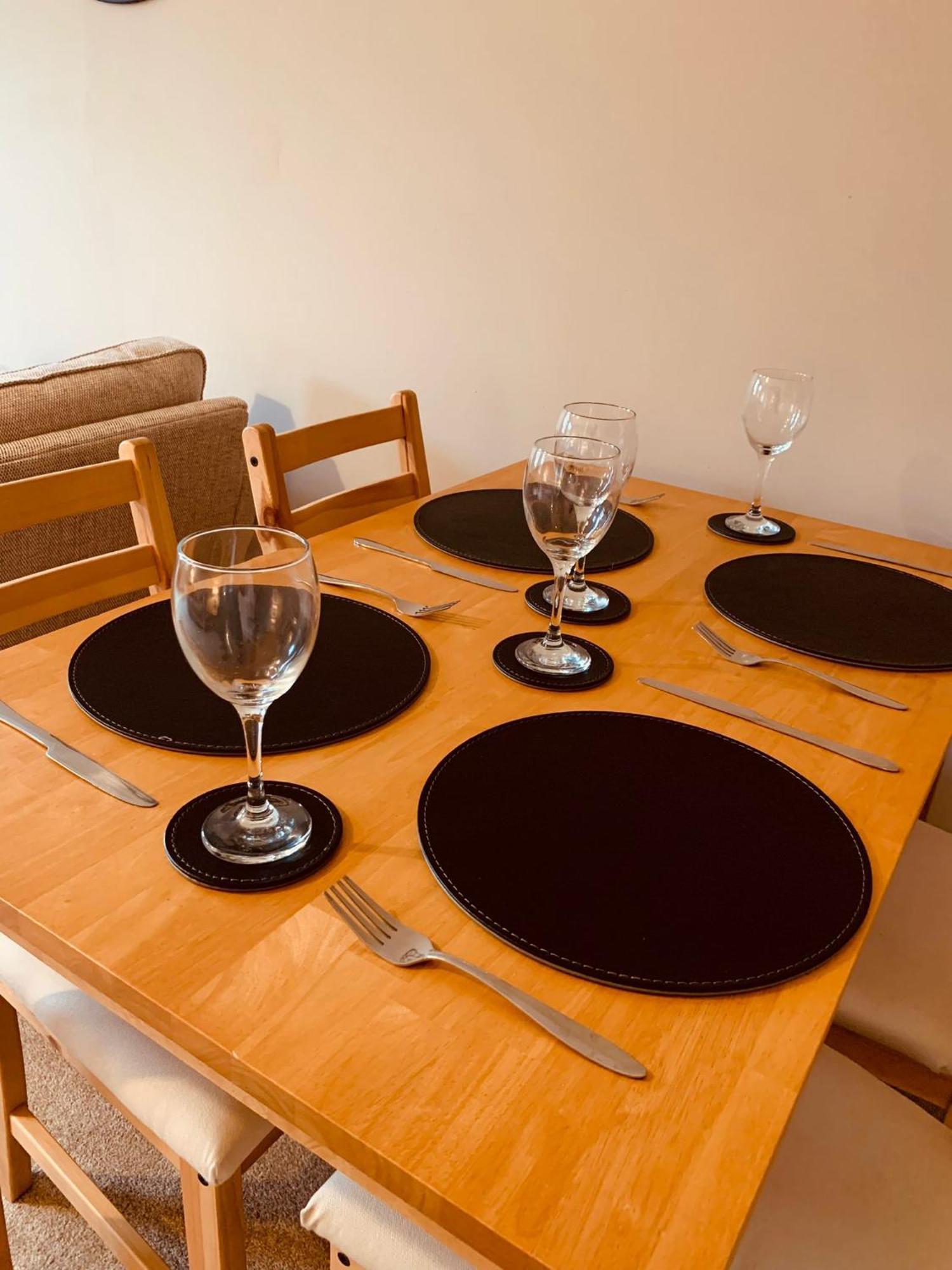 2 Bedroom House Walking Distance To City Centre With Free Parking York Kültér fotó